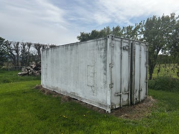 Image 1 of 6