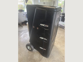 Image 1 of 6