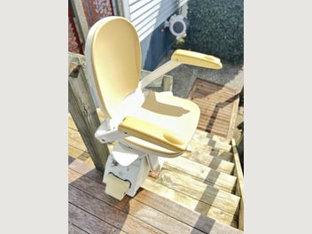 Image 1 of 5
