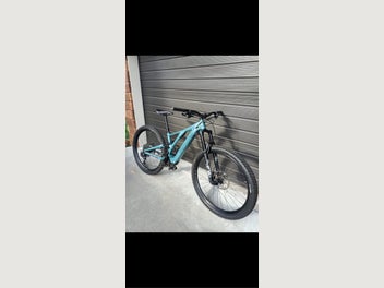 Image 1 of 7