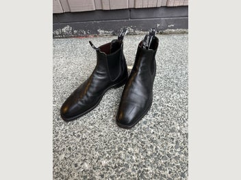 Image 1 of 5