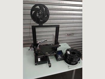 Image 1 of 6