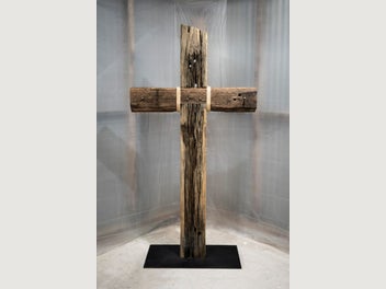 Image 1 of 7