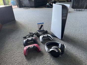 Image 1 of 4