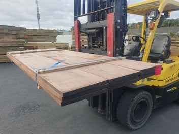 Image 1 of 20