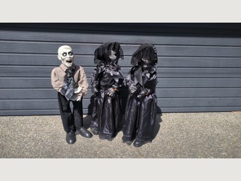 Image 1 of 7