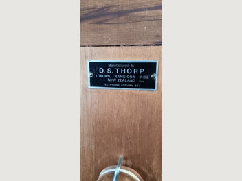 Image 1 of 6