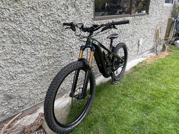 Image 1 of 16