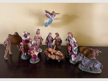 Image 1 of 4