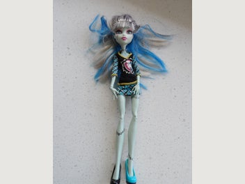 Image 1 of 4