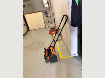 Image 1 of 4
