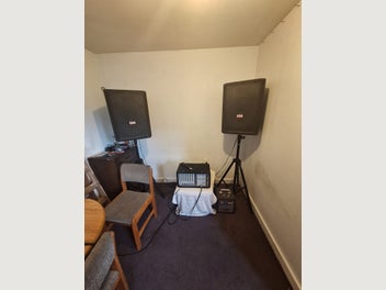 Image 1 of 5