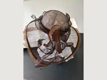 Image 1 of 6