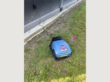 Image 1 of 6
