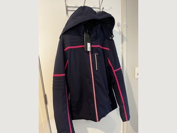 Image 1 of 2