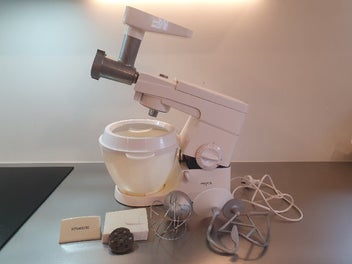 Image 1 of 3