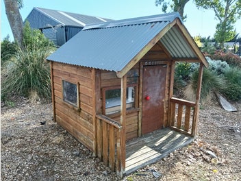Image 1 of 8
