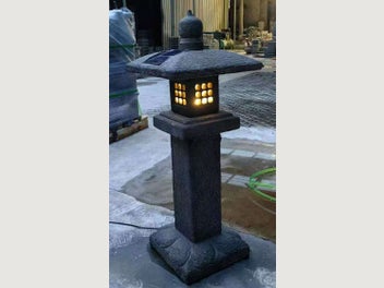 Image 1 of 7
