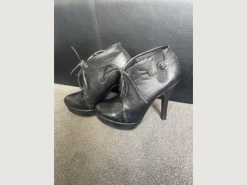 Image 1 of 4