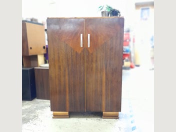 Image 1 of 20