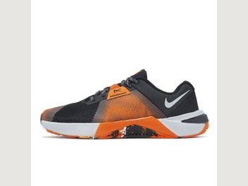 Image 1 of 8