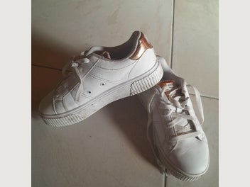 Image 1 of 3