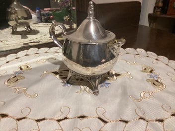 Image 1 of 7