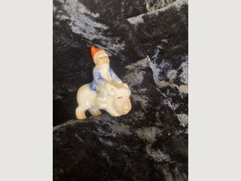 Image 1 of 3