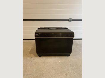 Image 1 of 8