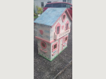 Image 1 of 3