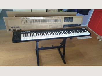 Image 1 of 10