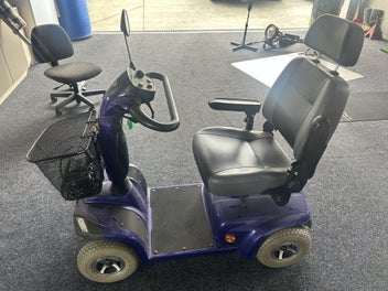 Image 1 of 5