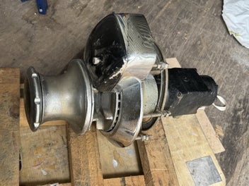 Image 1 of 7