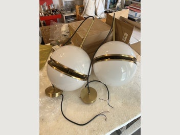 Image 1 of 5
