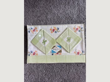 Image 1 of 3