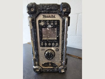 Image 1 of 7