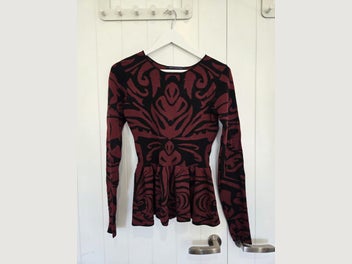 Image 1 of 4