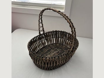 Image 1 of 7