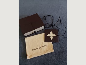 Image 1 of 15