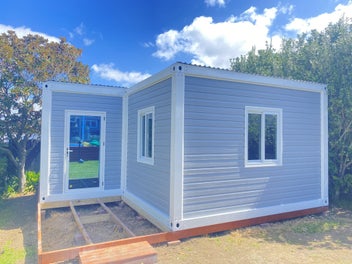 Image 1 of 18