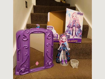 Image 1 of 5