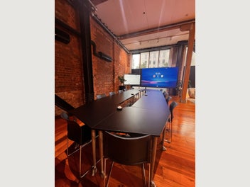 Image 1 of 8