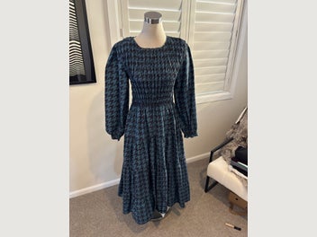 Image 1 of 5