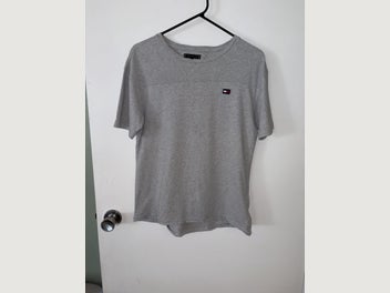Image 1 of 7