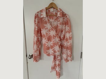 Image 1 of 10