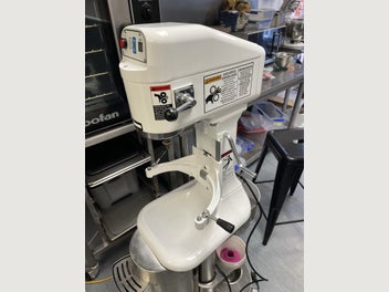 Image 1 of 5