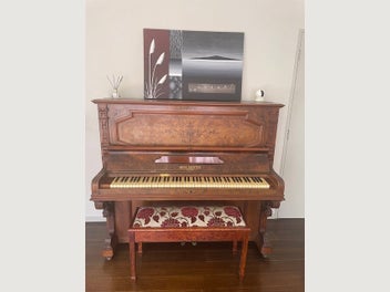 Image 1 of 6