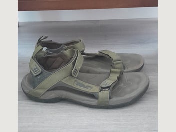 Image 1 of 8