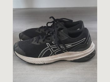 Image 1 of 8