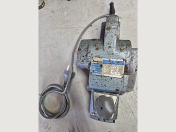 Image 1 of 5